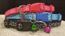 Load image into Gallery viewer, 1.5 cm Adjustable Colourful Fashion Dog and Cat Collar with Bell