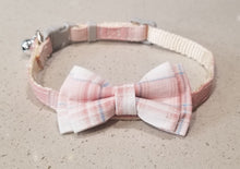 Load image into Gallery viewer, 1 cm Plaid Design with Bow Adjustable Dog and Cat Collar
